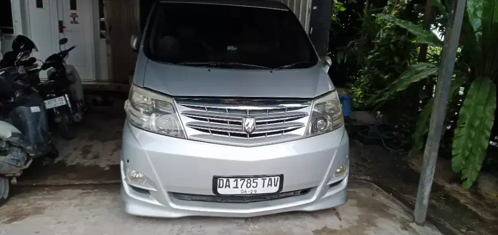 Over Credit Toyota Alphard Th 2008