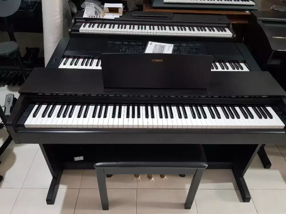 YAMAHA arius ydp103