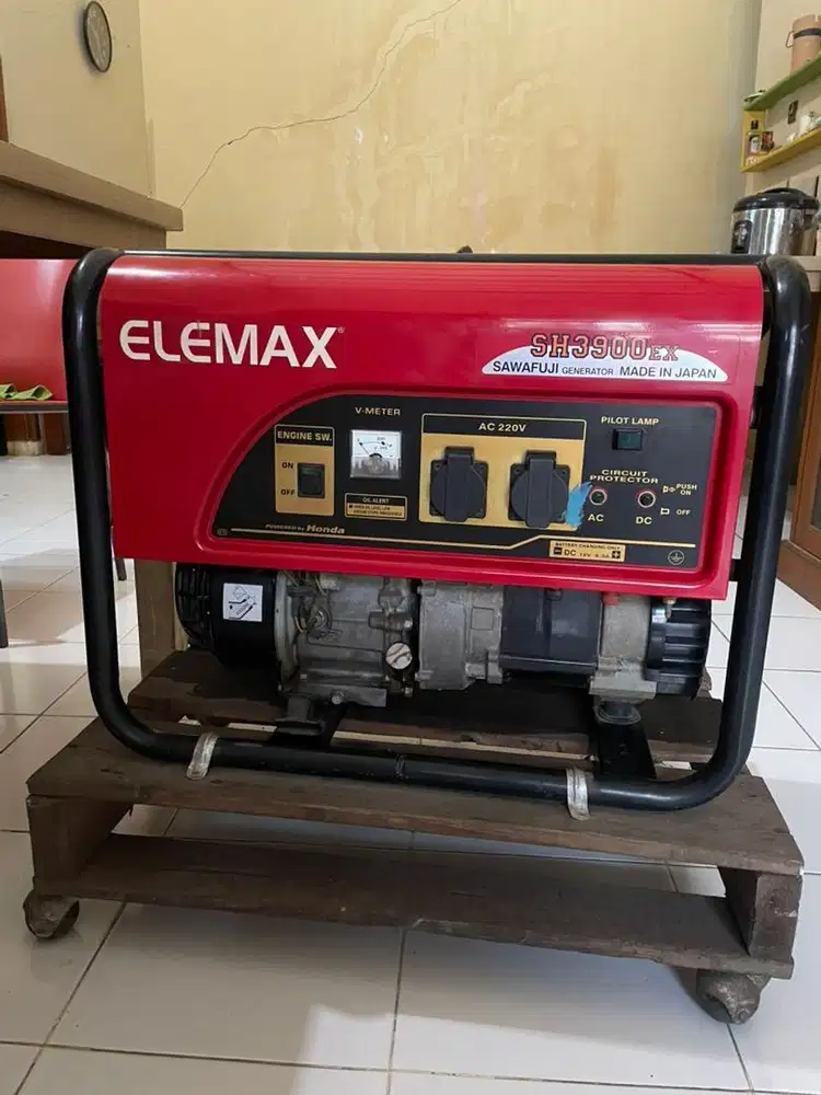 genset HONDA ELEMAX Jepang