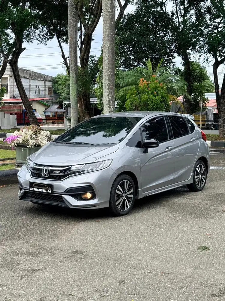 HONDA JAZZ RS CVT GK5 2019