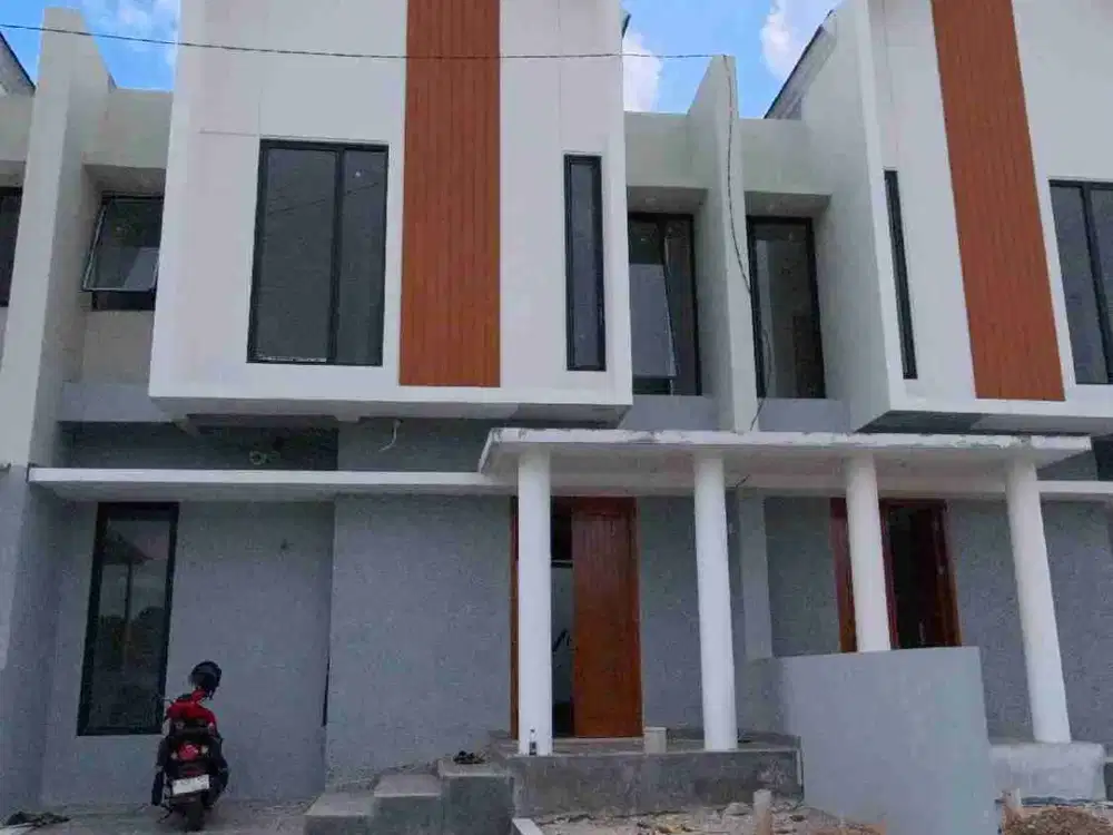 Ready Stock Rumah 2 Lantai Harga 1,2 M-an, Perumahan Palem Lestari, Kranggan Bekasi.