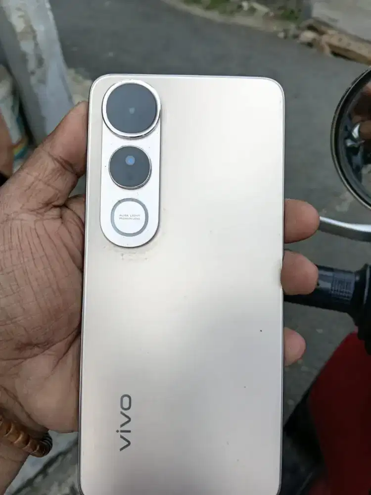 Vivo 50 4G lite