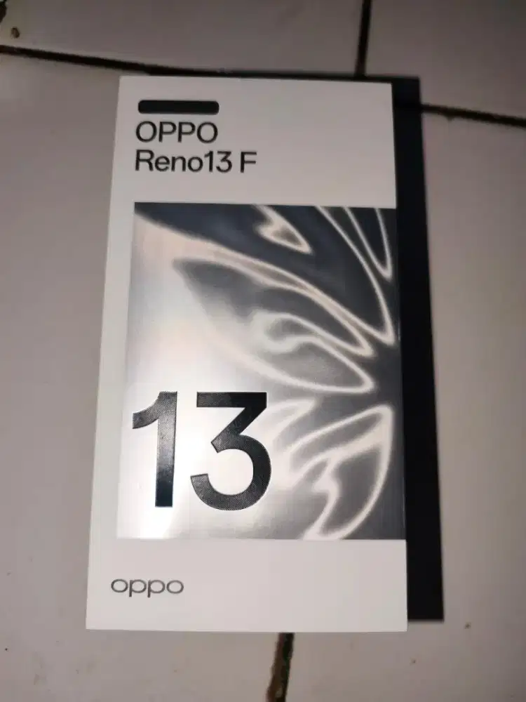 Oppo Reno 13F 4G Ram 8/256 warna purple