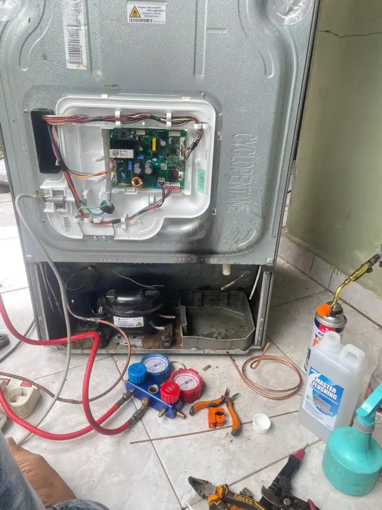 Service Elektronik panggilan /home service