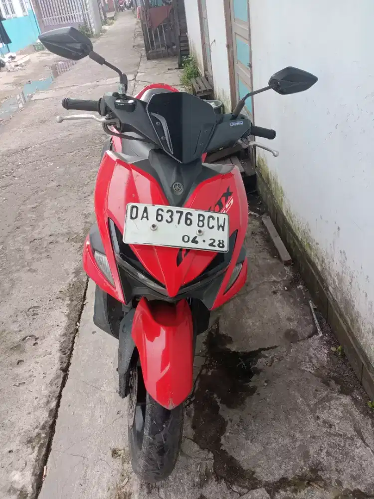Aerox 2018 ss lengkap dan hidup kilometer 33RB kunci asli masih 2
