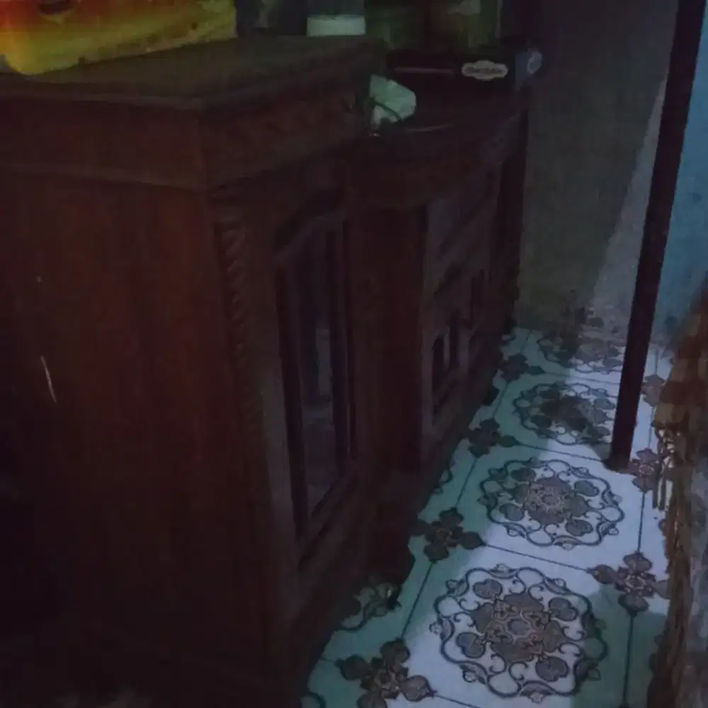 Barangkali ada yang minat
