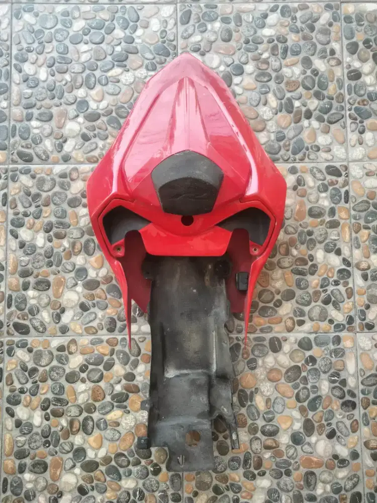 Dijual body CBR 150