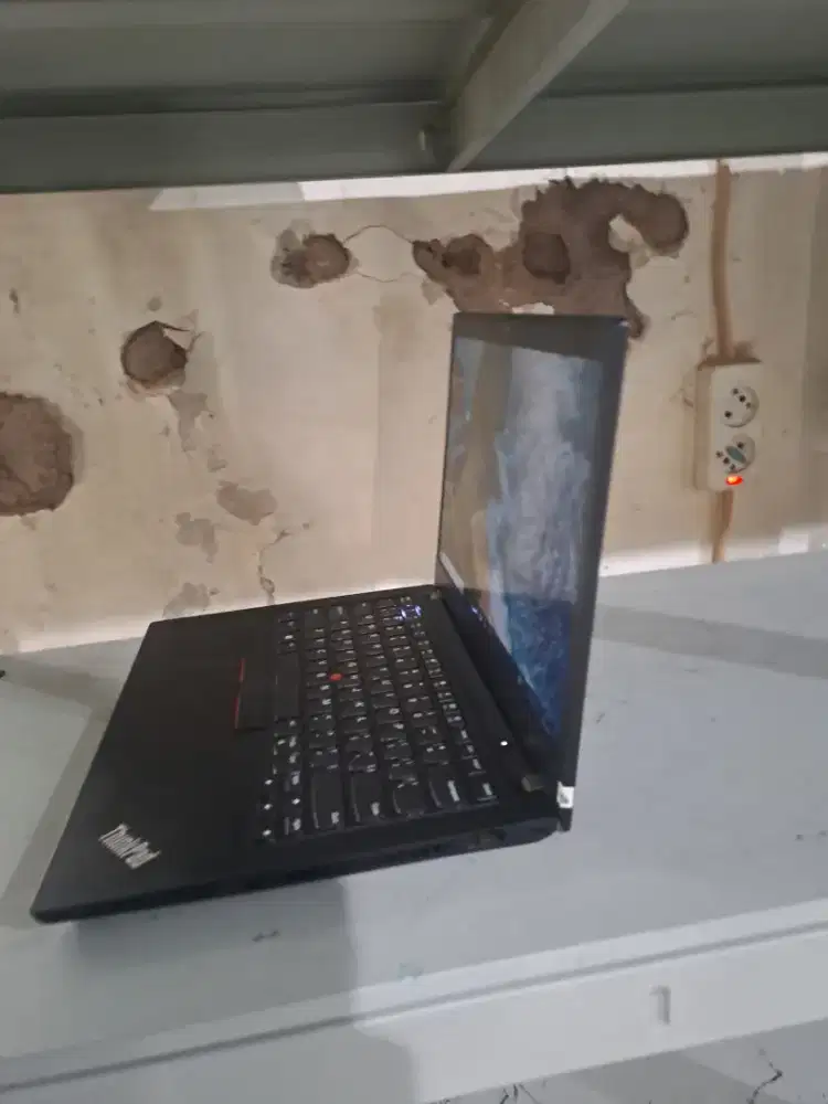 LENOVO THINKPAD T14 i5 GEN 10th Ram 16gb/ssd 266gb backlite