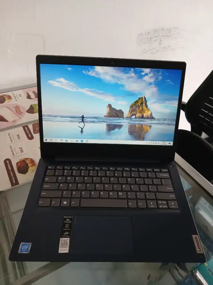 Laptop Lenovo Ideapad Slim 3 Intel N4020 Ssd 256 Warna Biru