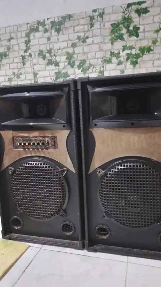 Dijual speaker aktif bigbass