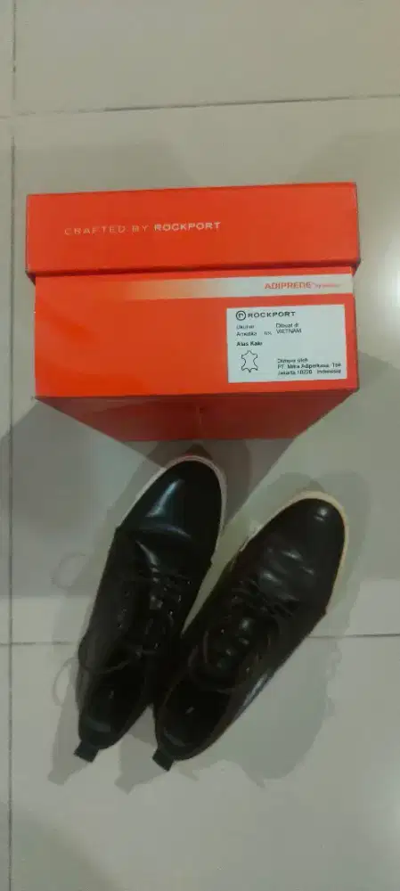Dijual SEPATU ROCKPORT