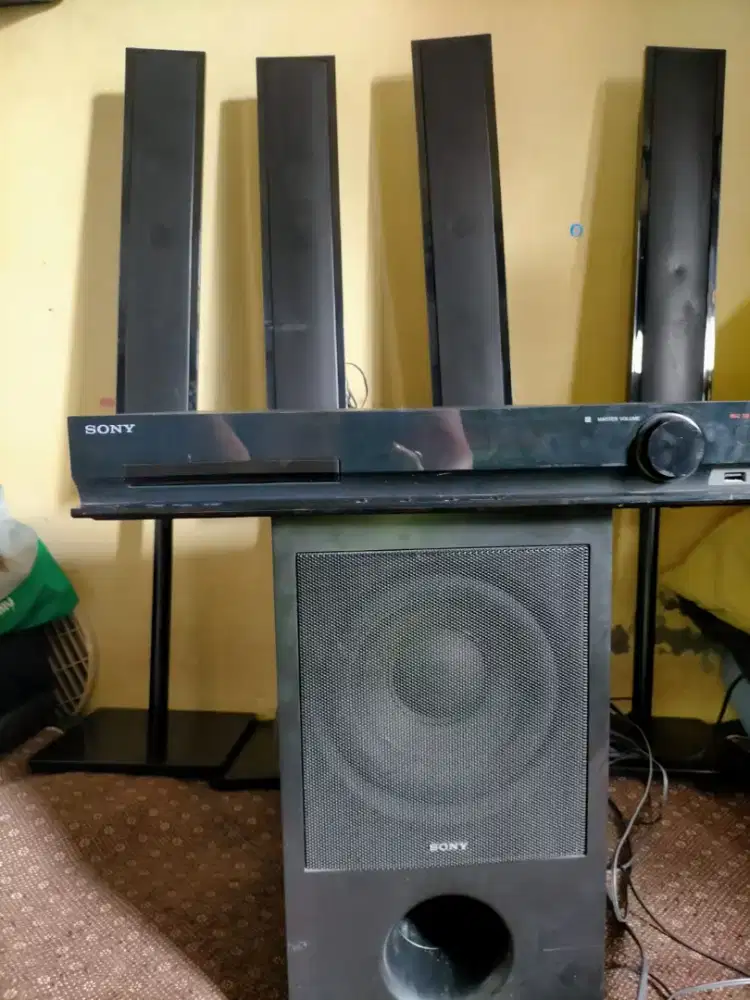 Homteater Sony HBD tz715