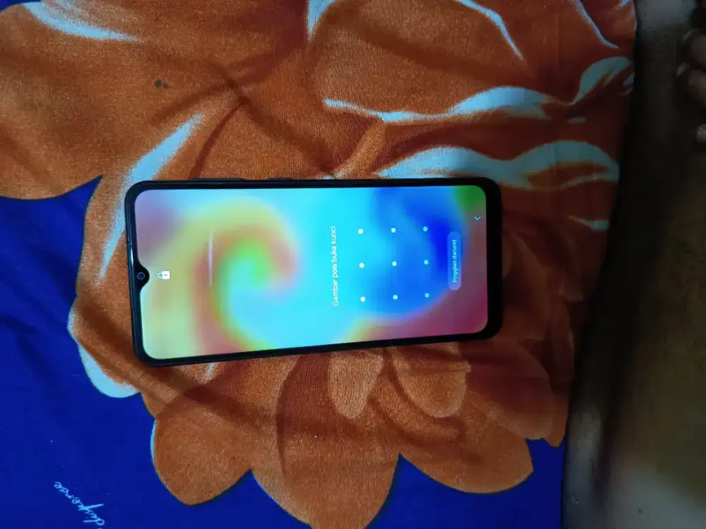Saya mau jual HP samsung Galaxy a04