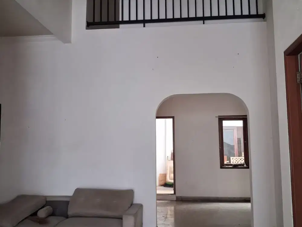 Ir.Dijual Cepat Rumah 2 Lantai Sambas Kebayoran Baru Siap Huni