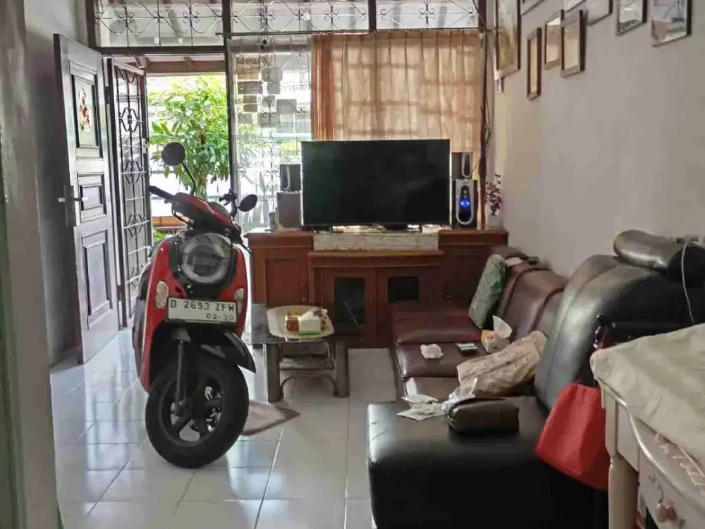 jual rumah taman kopo indah 1