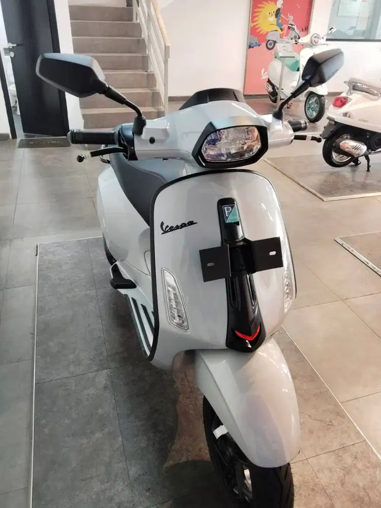 [Motor Baru] New Vespa Sprint S 180 2026 | Mesin Baru 174cc