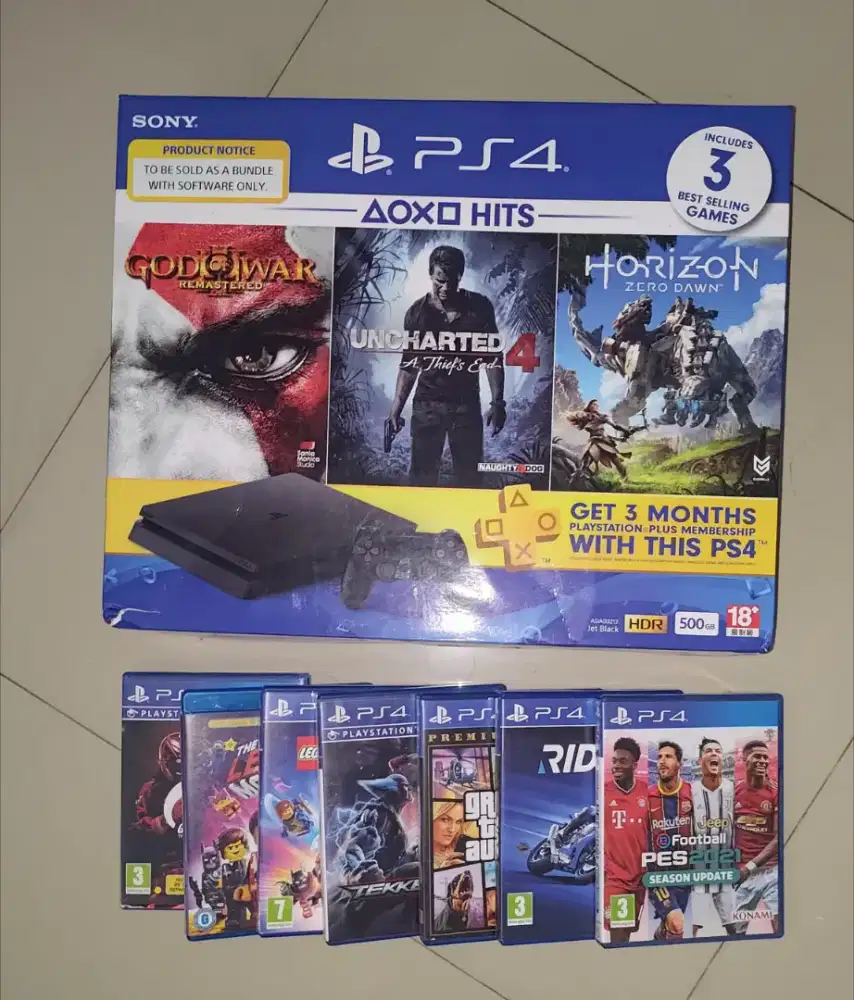PLAYSTATION 4 SLIM