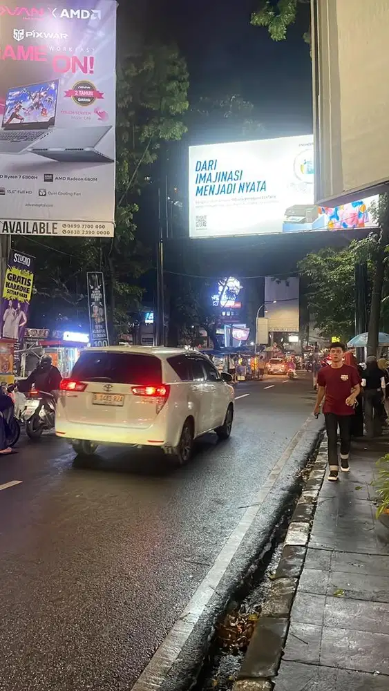Cari Driver Bulanan