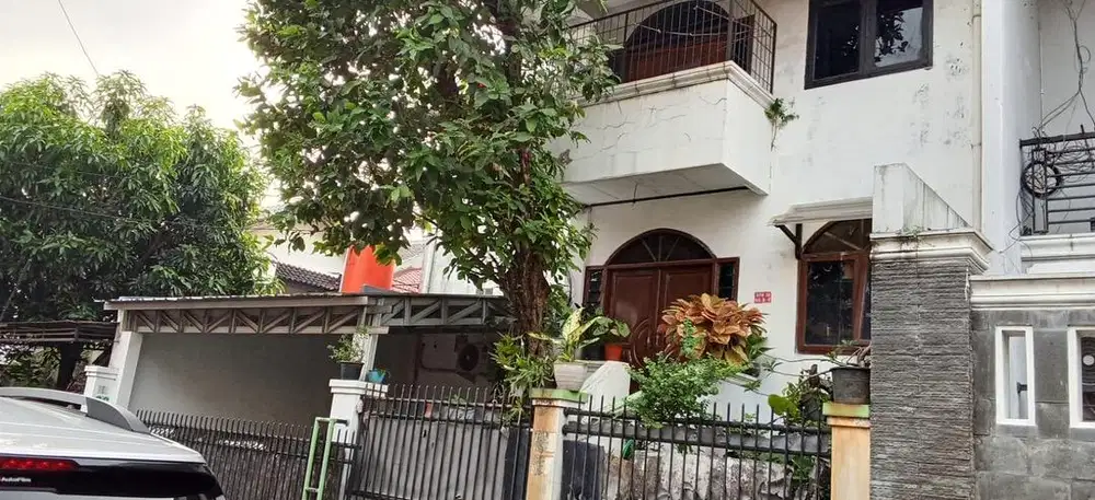 Dijual kosan tengah kota strategis