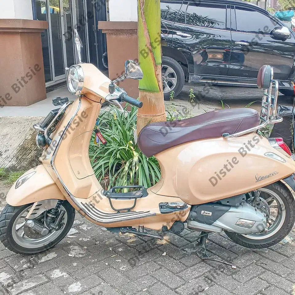 Vespa Primavera 2019 150 Facelift I-Get warna Beige Eleganza