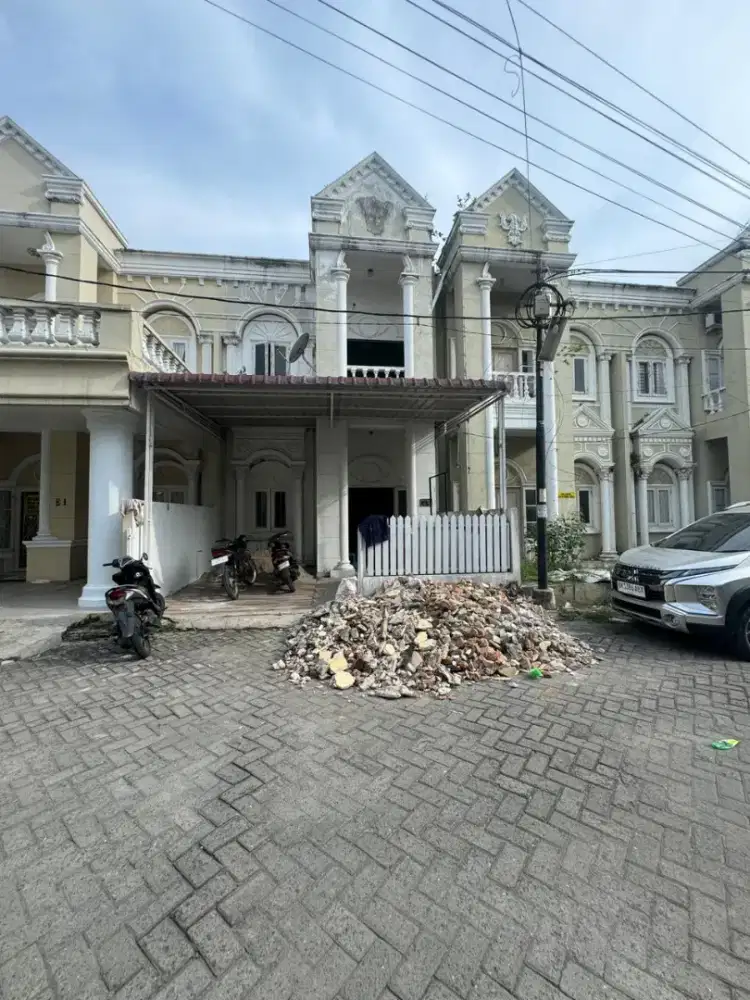 RUMAH READY DAERAH RINGROAD SIAP HUNI FULL RENOV