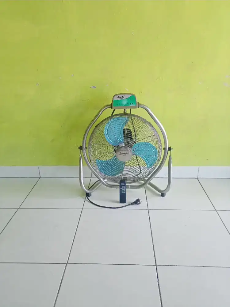 Kipas angin duduk/dinding 20 inc merk Asrashi pakai remote