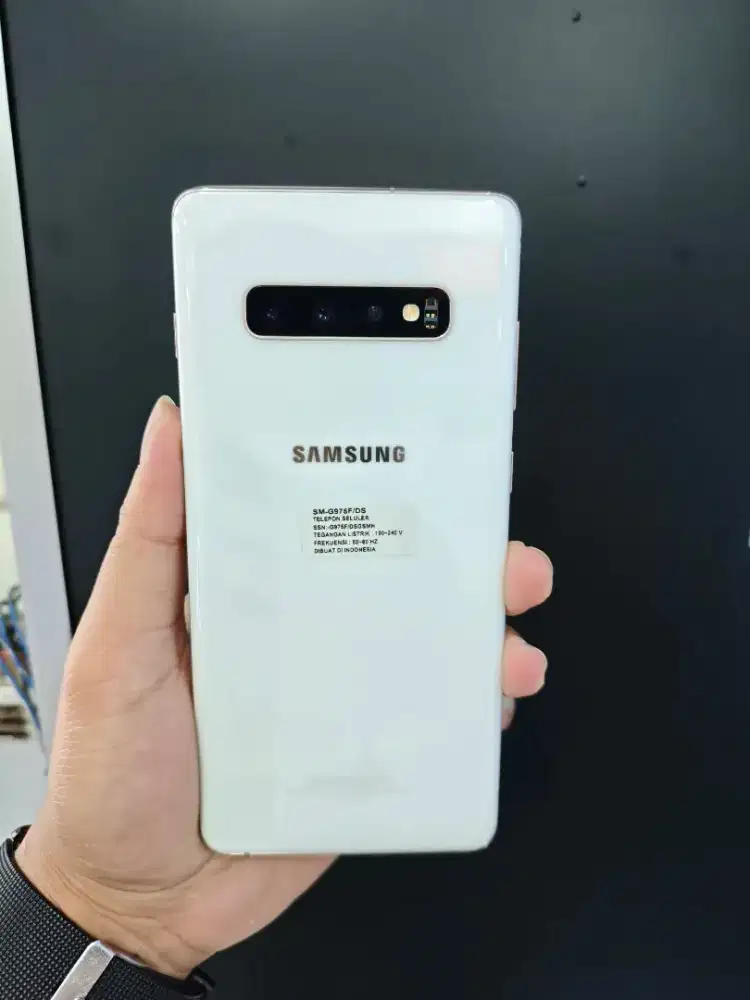 Samsung Galaxy S10 + 12/1tera white