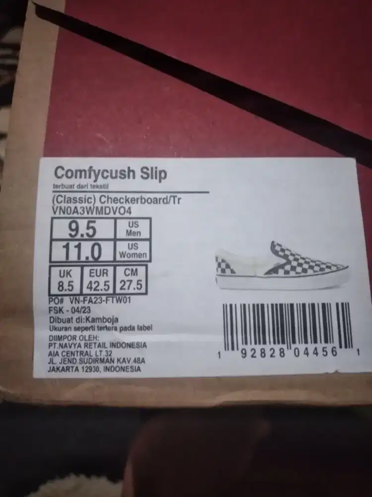 vans comfycush slip checkerboard