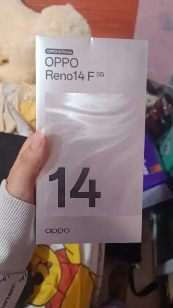Oppo Reno 14F 5G warna Hijau