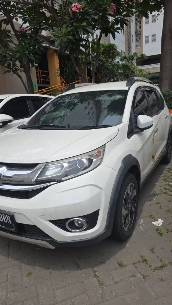 Jual mobil brv ecvt 2017