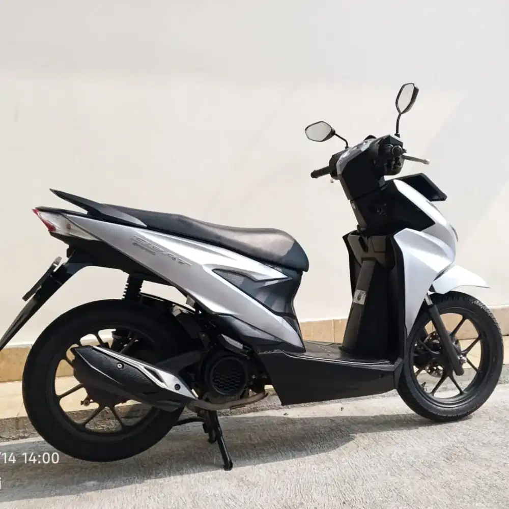 HONDA NEW BEAT DELUXE TAHUN 2024 CASH KREDIT MURAH DP MULAI 500 RB