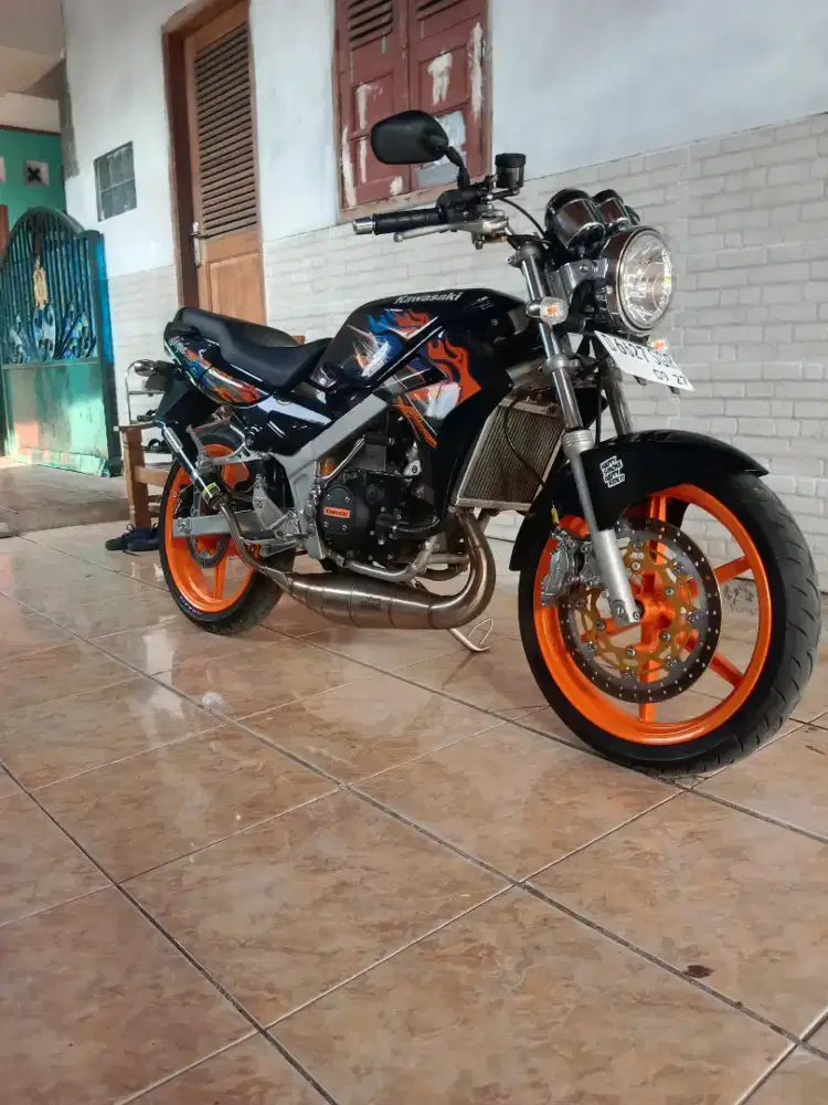 KAWASAKI NINJA R 2010