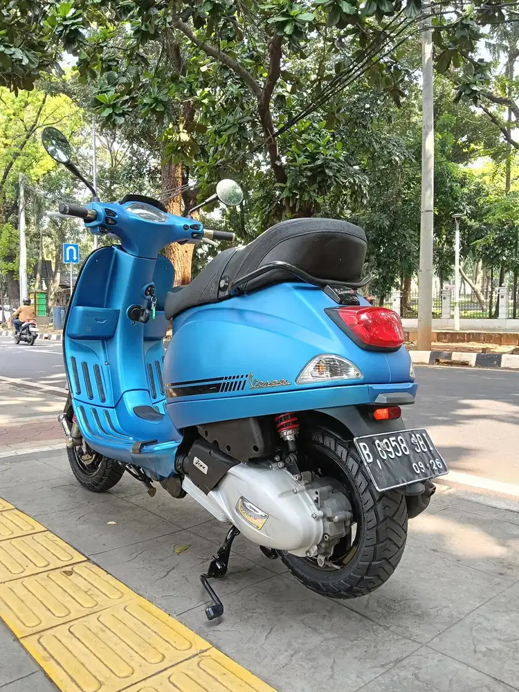 DIJUAL CASH VESPA S LX 125  I-GET THN 2021 PJK IDUP SIAP PAKAI
