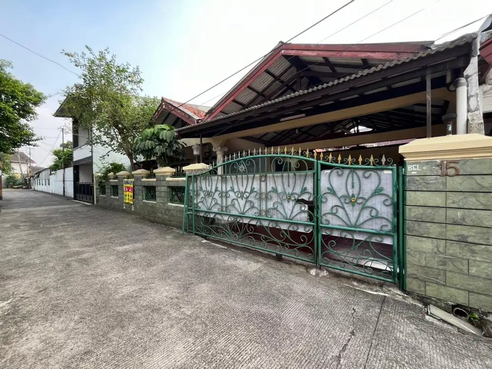 JUAL BUTUH Rumah DIBAWAH 2 M SHM Pondok Gede Luas Lantai 245 Strategis