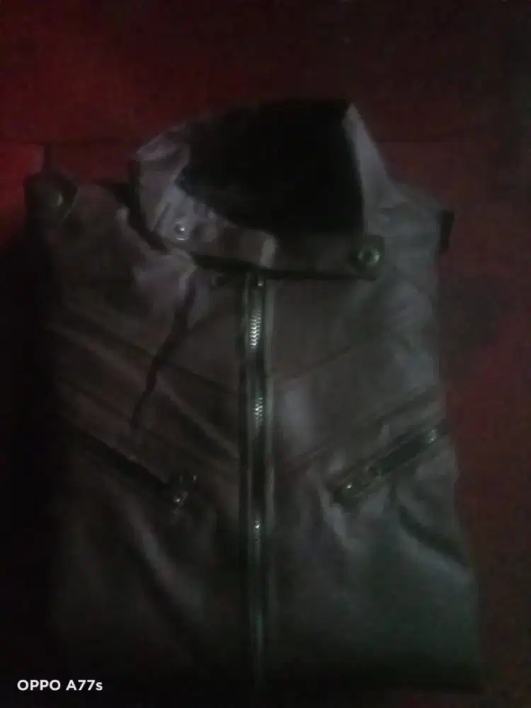 Jual jaket second baru