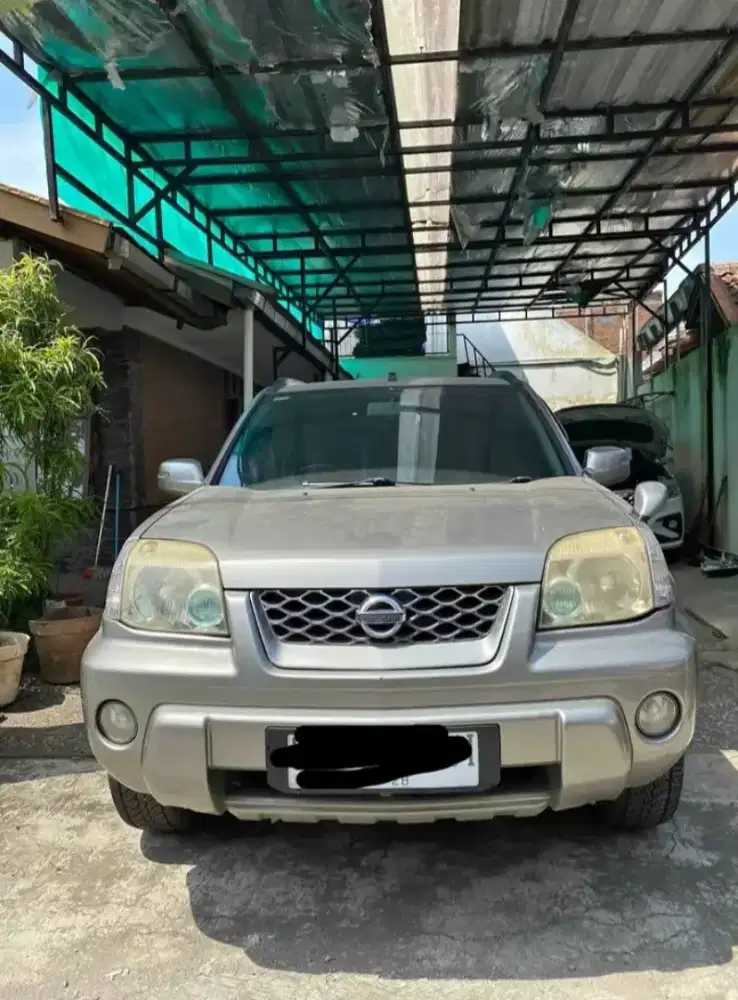 Nissan X-trail 2.5 ST 2005
