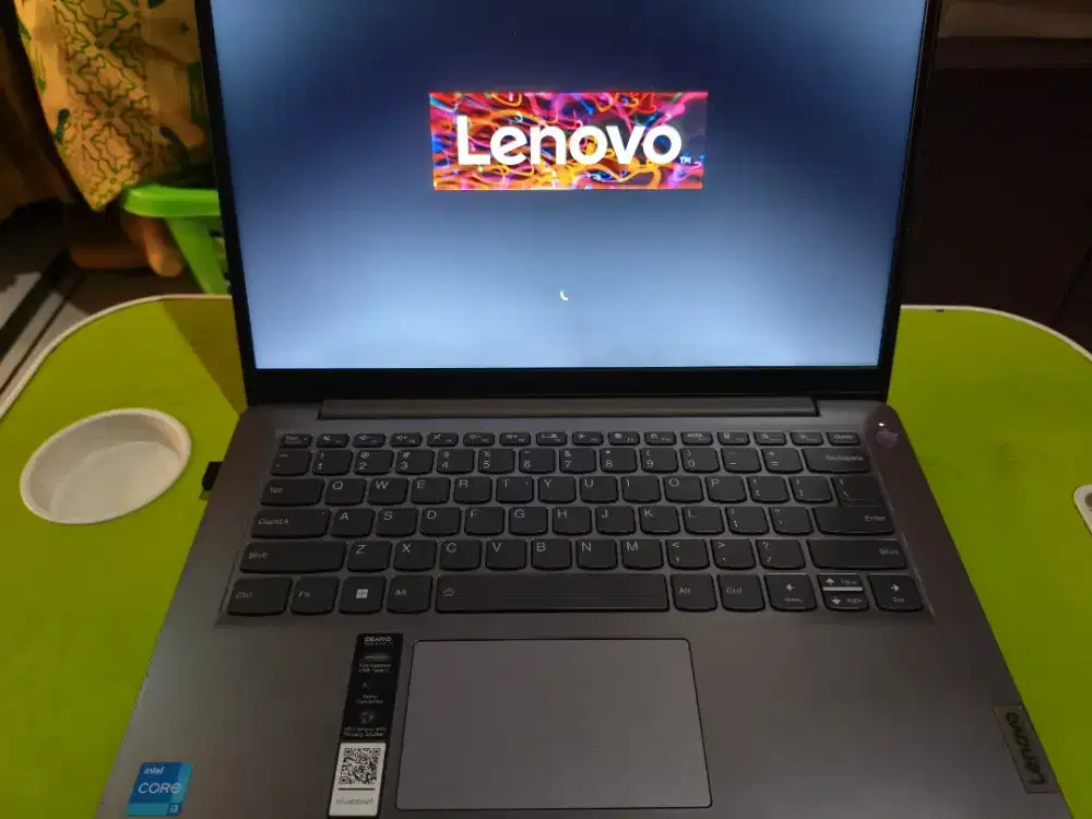 LAPTOP LENOVO ideapad intel i3-1215U
