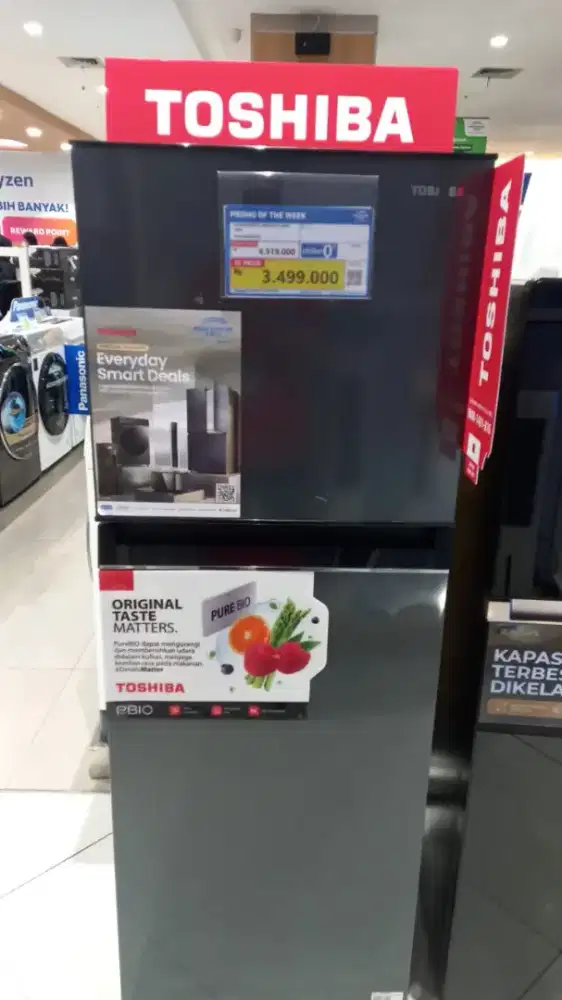TOSHIBA REFRI 2 DOOR 233 LITEr