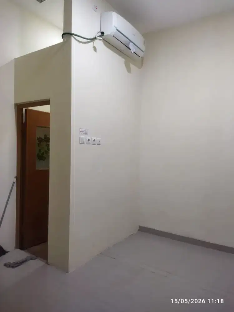 KOST KHUSUS PUTRI J86