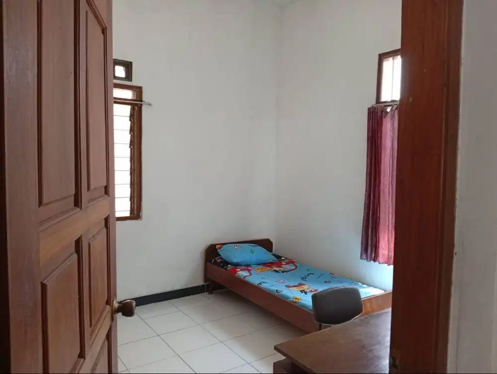 Kos Ekonomi Banyumanik,  Nyaman & Terjangkau