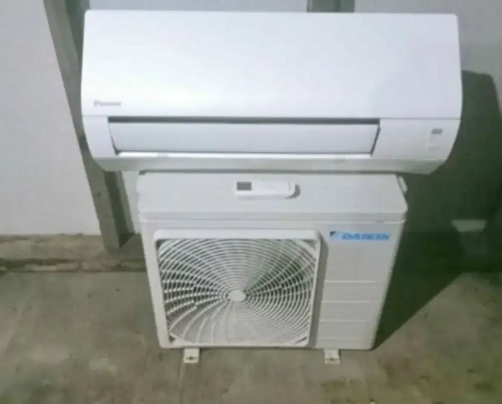 Ac Daikin Malaysia 1 pk original