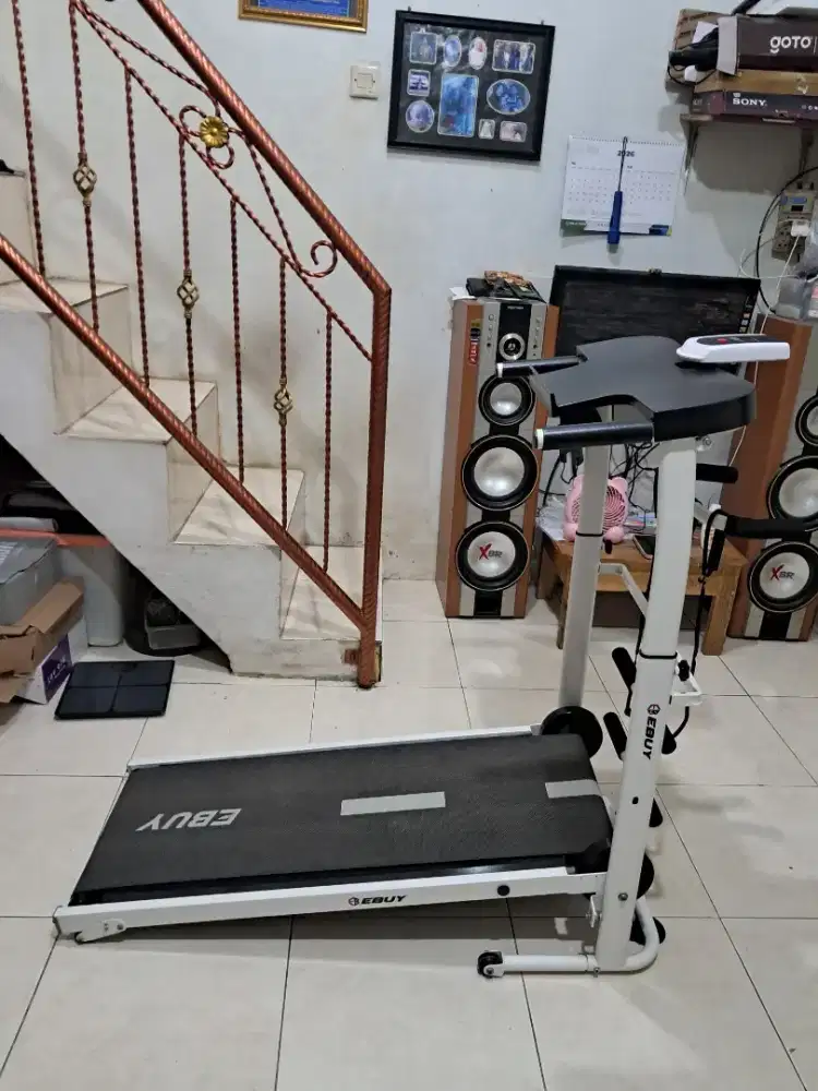 DI JUAL treadmill