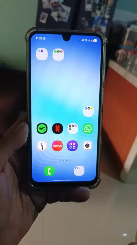 Samsung a 17 ram 8 /256 gb