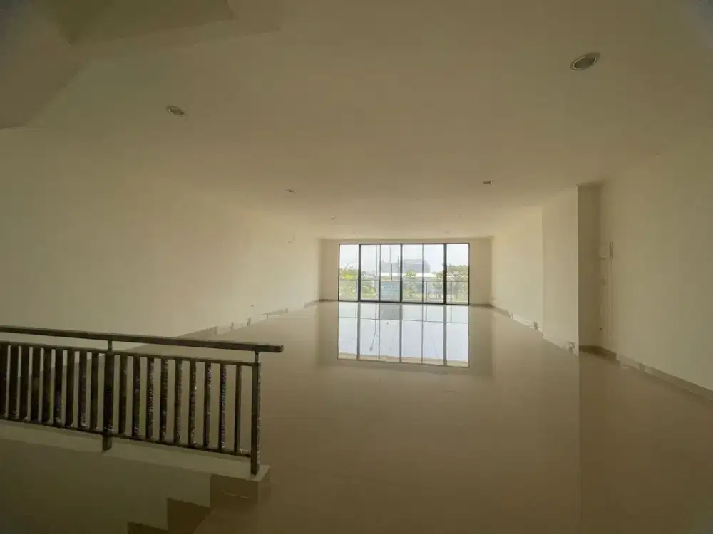 Disewakan Soho Ebony Pik, Ukuran 8X18m2,Ready Siap Pakai,Kosongan