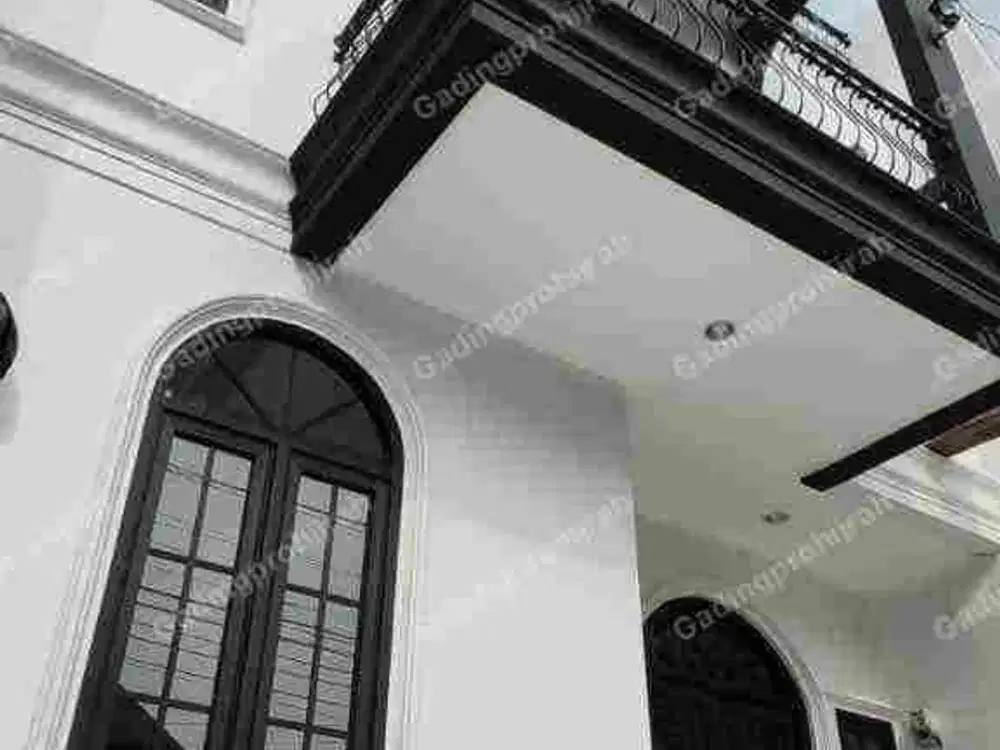 Dijual Rumah Ditengah Kota Suryalaya