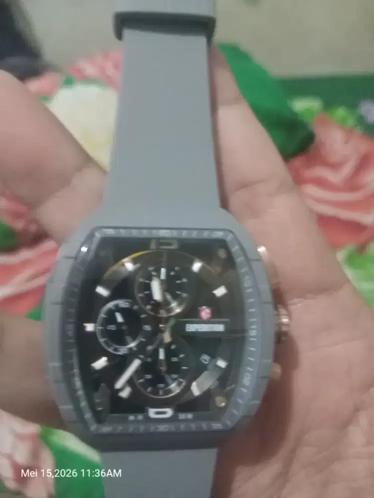 Jam tangan expedision