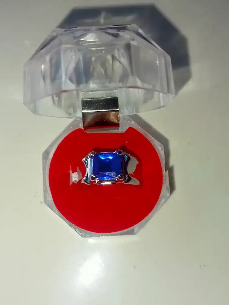 Batu cincin king safir