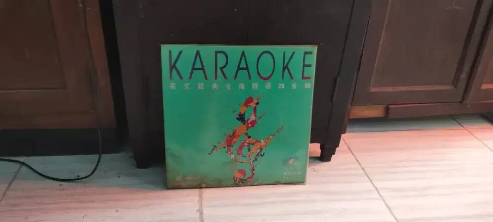 Murah Borongan Kaset LASER DISC KUNO Lagu2 Karaoke & Album BEE GEES