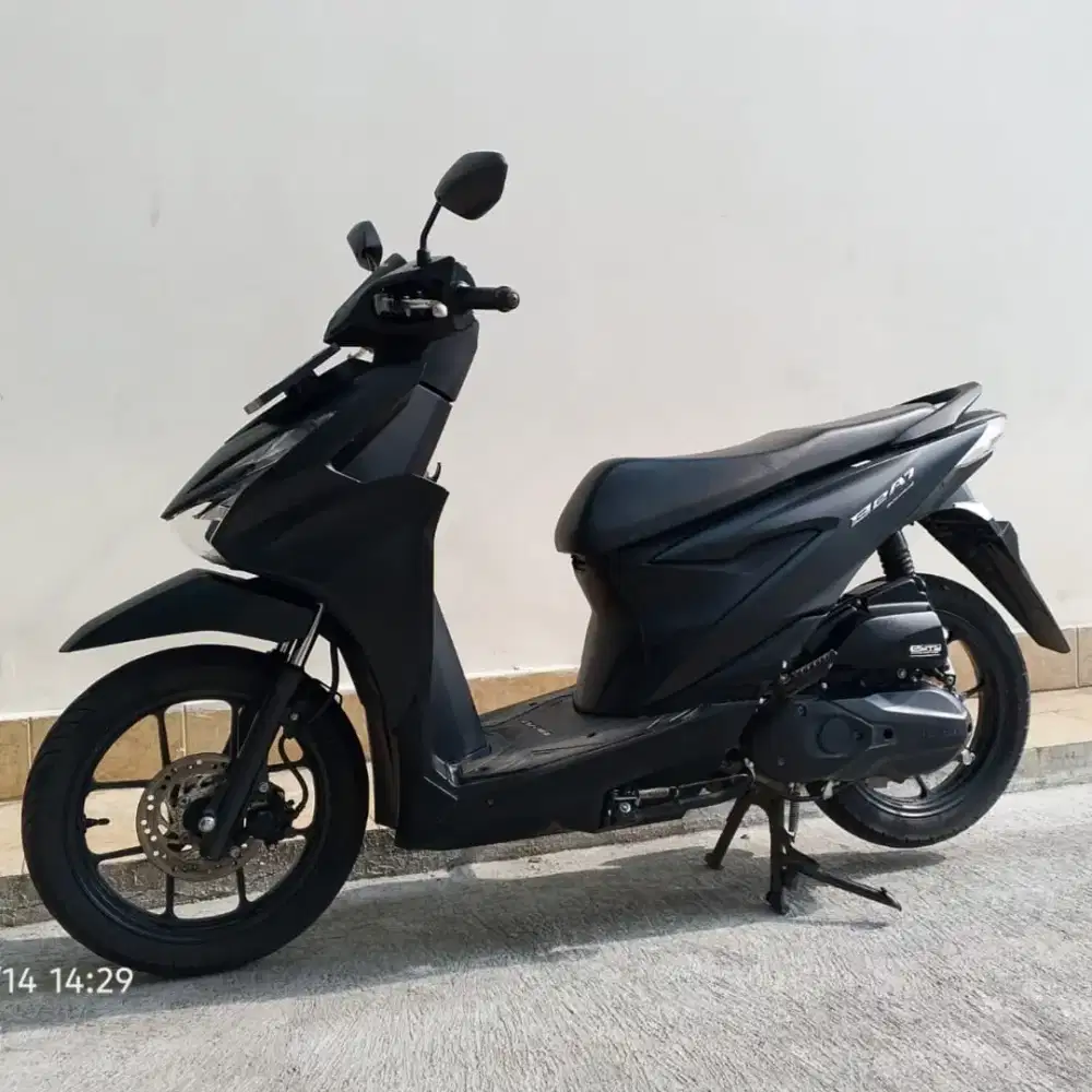 HONDA NEW BEAT DELUXE SMARTKEY TAHUN 2024 CASH / KREDIT MURAH DP 500