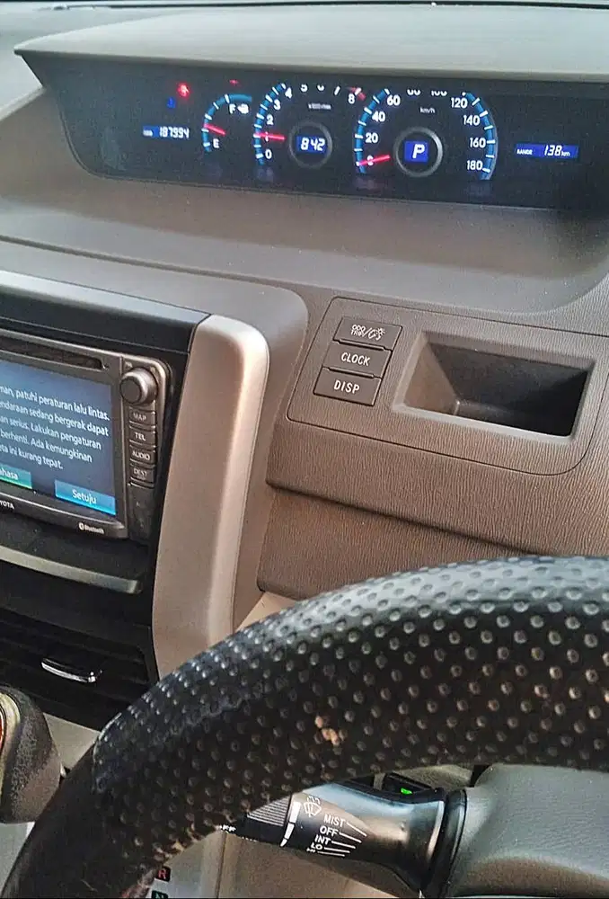 Toyota NAV 2.0 V AT-pjk on-kondisi bagus, terwawat, Pjk on, tgn 1-nego